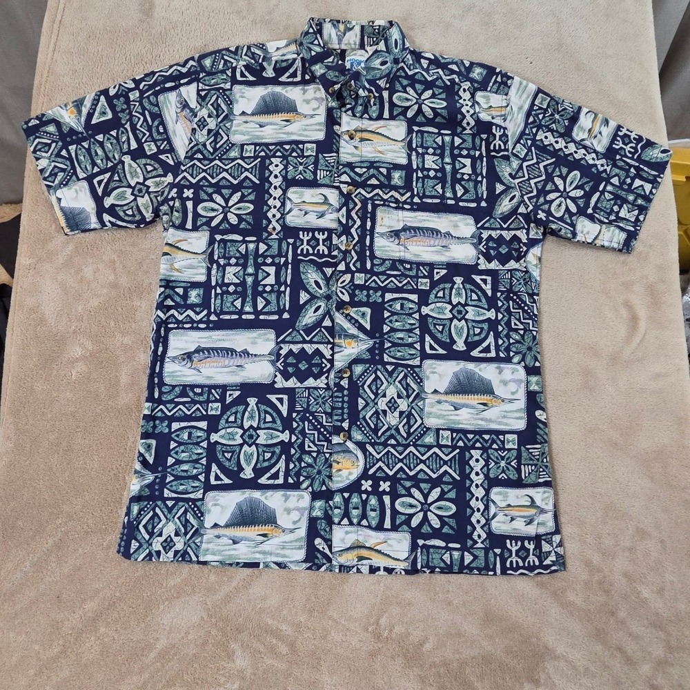 Hook and Tackle Polo Shirt Medium Color Blue AOP Short Sleeve button up EUC